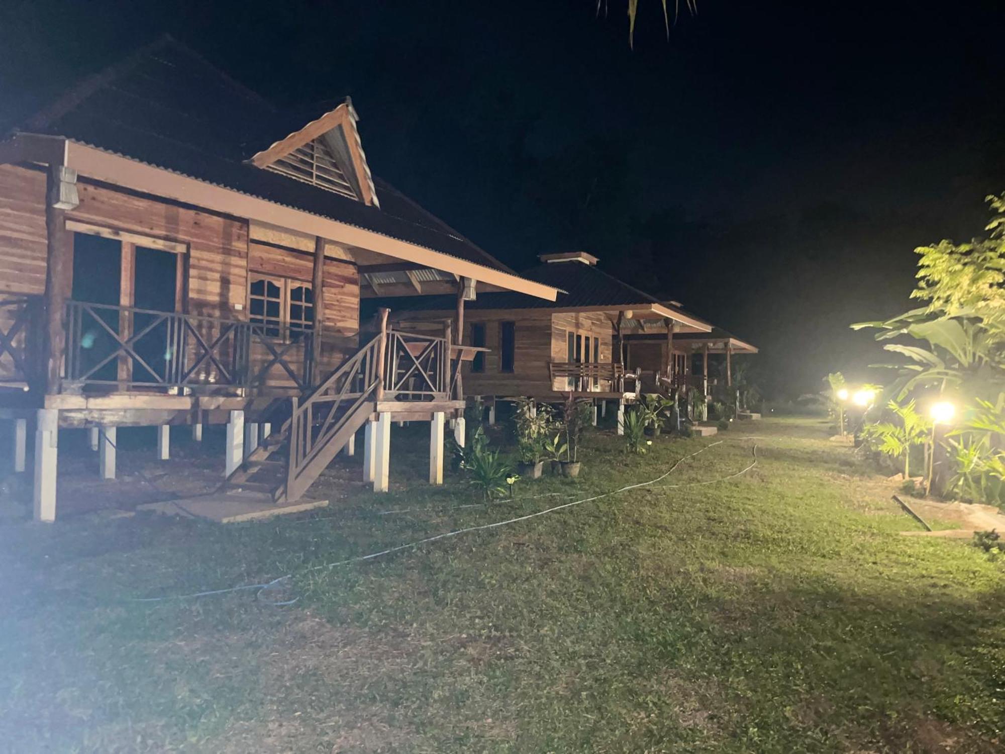 Koh Jum Home Stay エクステリア 写真